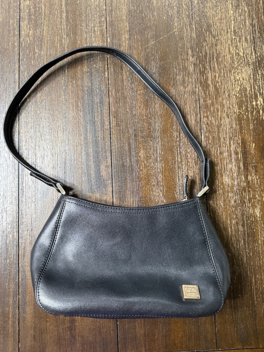 Liz Claiborne Black Leather Shoulder Bag with Gold Logo